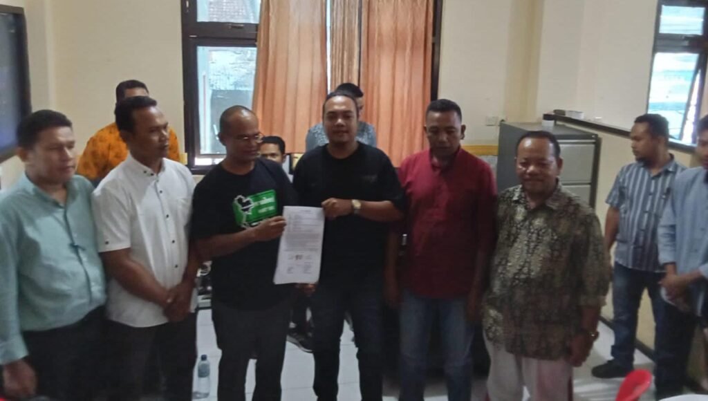 Kasus pengeroyokan mahasiswa bernama Bayu Saputra oleh sejumlah Universitas Muhammadiyah Bima (UMB) berakhir damai, Jumat (19/1/2024).