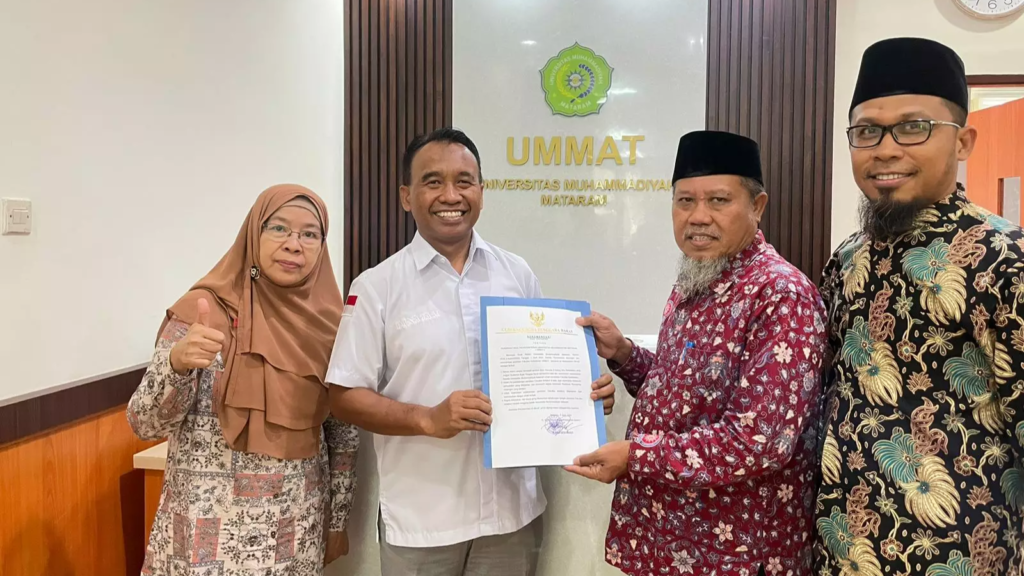 Pj Gubernur NTB yang diwakili oleh Dr. Najamuddin Amy, S.Sos., M.M, Kepala Dinas Kominfotik Provinsi NTB memberi dukungan dan menerbitkan Rekomendasi Pendirian Fakultas Kedokteran kepada Universitas Muhammadiyah Mataram (UMMAT)
