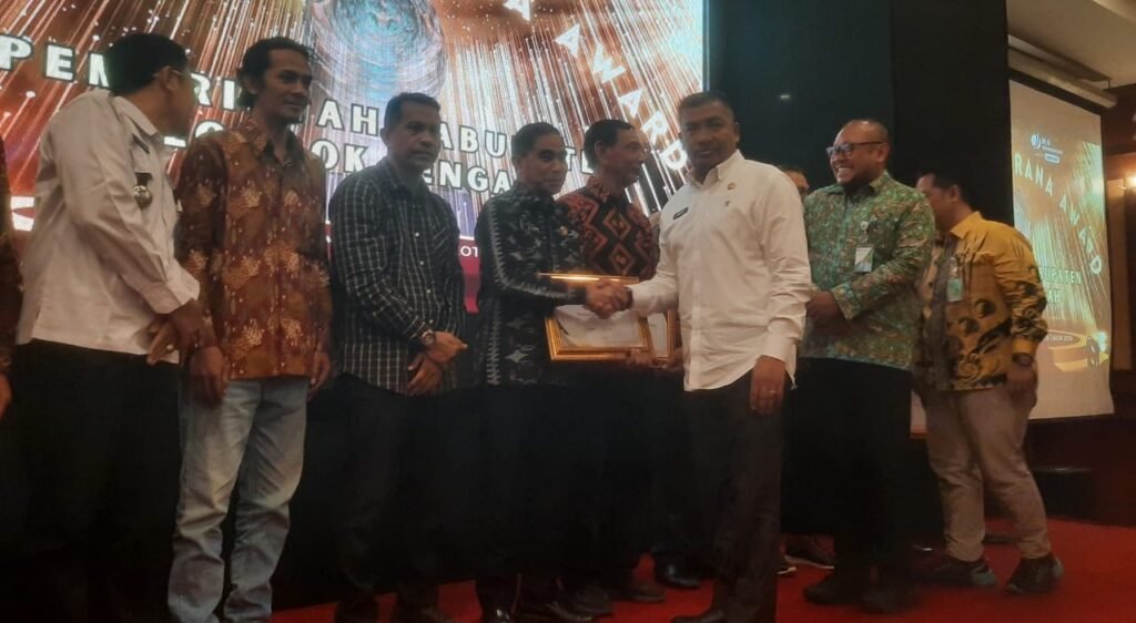 Kota Bima memperoleh penghargaan prestisius Paritrana Award Provinsi Nusa Tenggara Barat (NTB) sebagai pengakuan atas dedikasi dan kerja keras dalam kolaborasi untuk melindungi ketenagakerjaan dan meningkatkan kesejahteraan jaminan sosial bagi para pekerja.