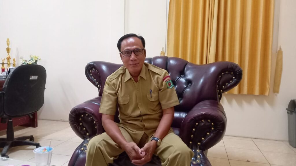 Kepala Dinas Lingkungan Hidup Kabupaten Lombok Utara Rusdianto