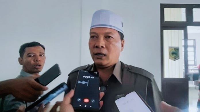 Ketua komisi lll DPRD Lombok Timur, Hasan Rahman.