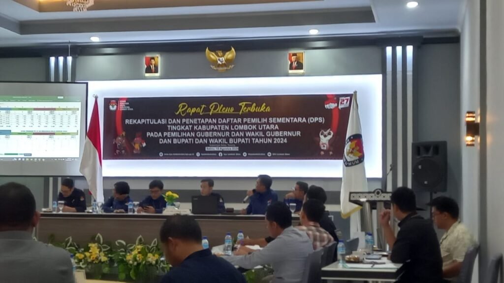 KPU Lombok Utara saat menggelar Rapat Pleno Terbuka.