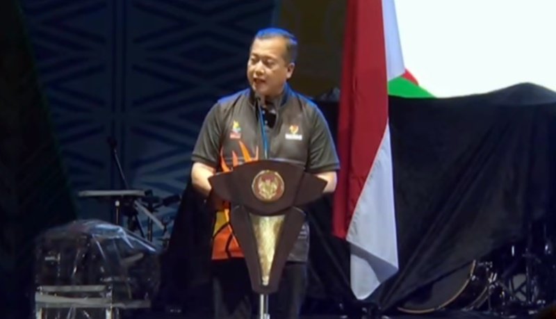 Gubernur NTB Lalu Muhamad Iqbal dalam Penutupan Fornas VIII di Ex Bandara Selaparang malam ini