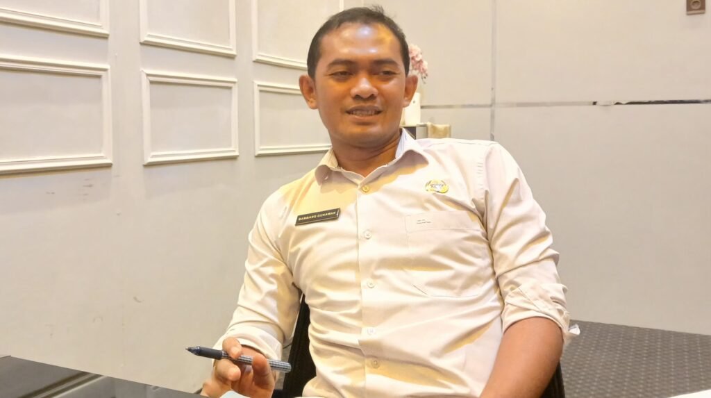 Kepala Dinas PUPR KLU, Bambang Gunawan. (Foto. kicknews.today/Anggi)