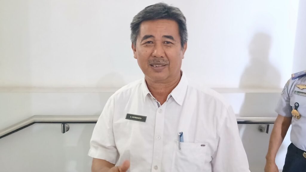 Ketua Sekretariat Simpul KPBU APJ KLU, Hermanto. (Foto. kicknews.today/Anggi)