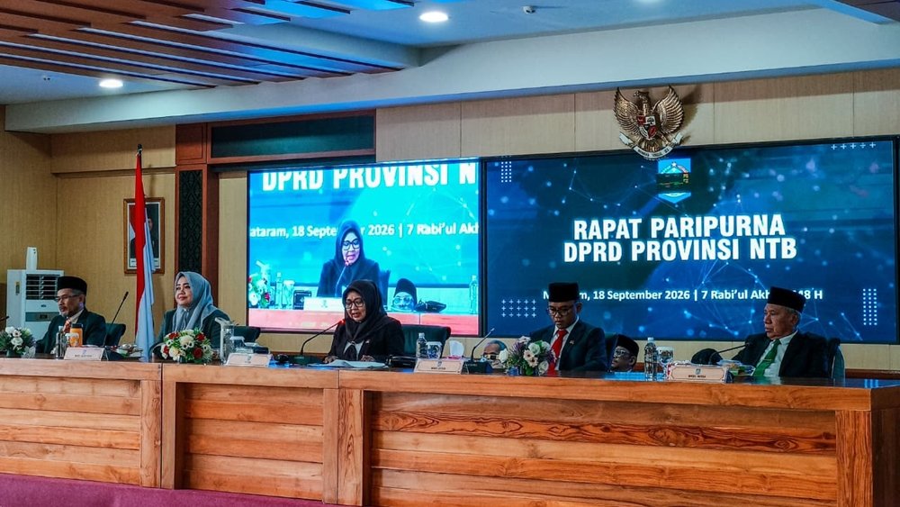 Rapat paripurna DPRD Provinsi NTB yang menyetujui Perubahan APBD 2026 di Mataram, Jumat (18/9/2026). Foto: Dok. Pemprov NTB.