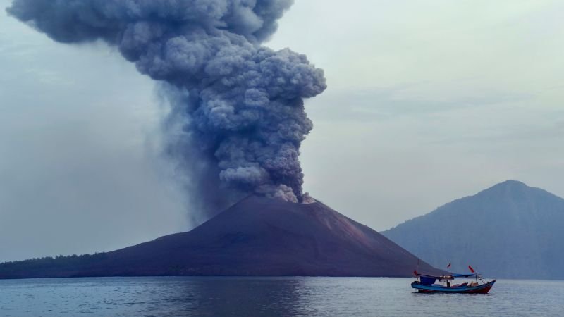 Doc. Erupsi Gunung Anak Krakatau