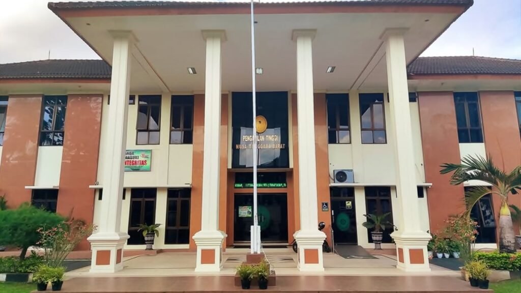 Gedung Pengadilan Tinggi NTB