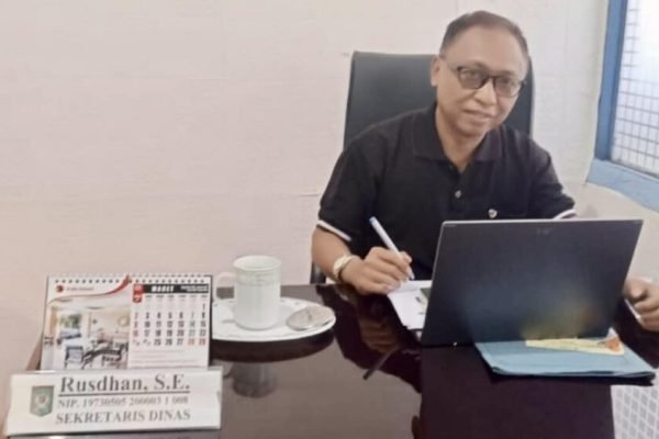 Sekretaris Dinsos Kota Bima, Rusdhan AR,