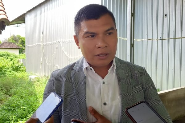 Anggota Komisi II DPRD Lombok Utara, Artadi. (Poto kicknews.today/Anggi)