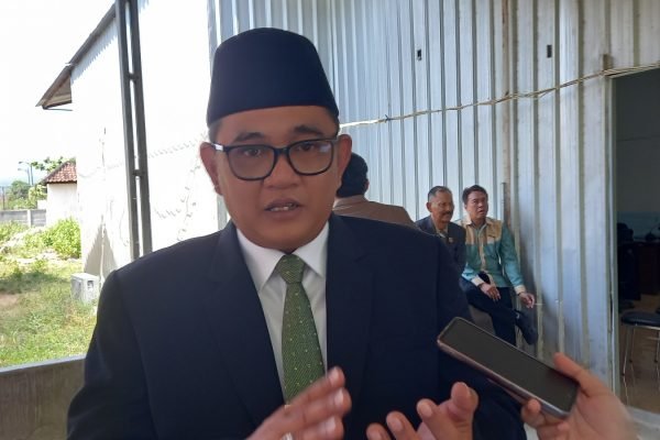 Wakil Bupati Lombok Utara, Kusmalahadi Syamsuri. (Foto kicknews.today/Anggi)