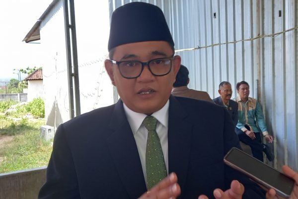 Wakil Bupati Lombok Utara, Kusmalahadi Syamsuri. (Foto. kicknews.today/Anggi)