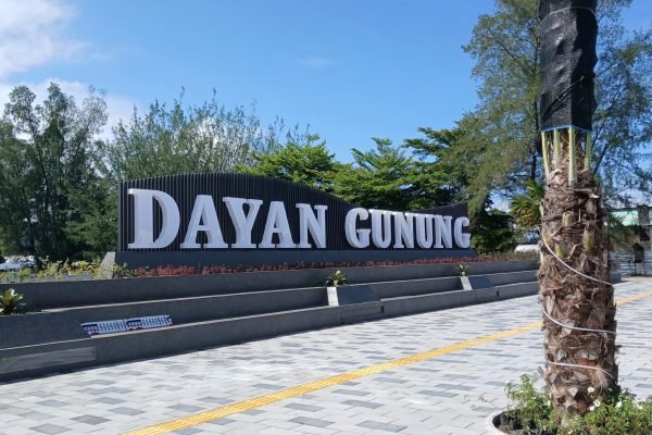 Alun Alun Dayan Gunung, Lombok Utara. (Foto. kicknews.today/Anggi)