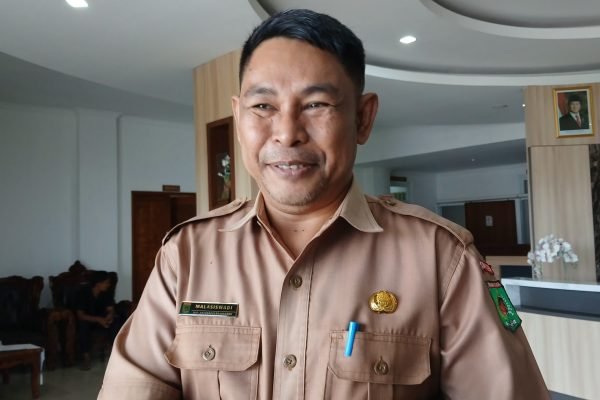 Kepala BKAD KLU, Mala Siswadi. (Foto. kicknews.today/Anggi)