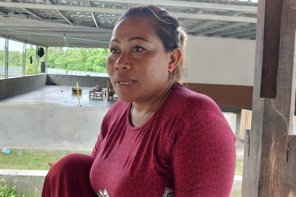 Mariani istri terduga AL. (Foto. kicknews.today/Anggi)