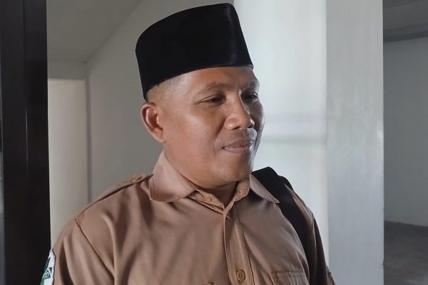 Kabag Kesra Setda KLU, Syamsudirman. (Foto. kicknews.today/Anggi)