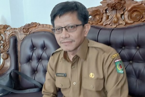 Sekda KLU, Sahabuddin. (Foto. kicknews.today/Anggi)