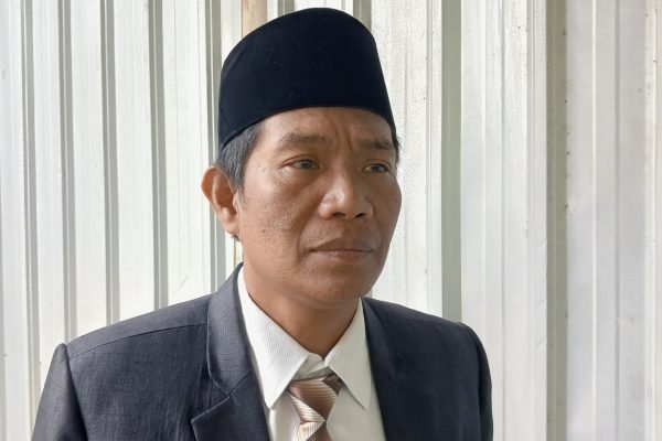 Wakil Ketua I DPRD KLU, Hakamah. (Foto. kicknews.today/Anggi)
