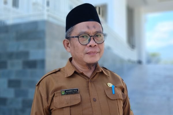Kadis Dikbudpora KLU, M. Najib. (Foto. kicknews.today/Anggi)
