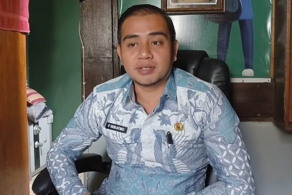 Kepala UPTD Persampahan DLH KLU, Faturrahman Wiratmo. (Foto. kicknews.today/Anggi)