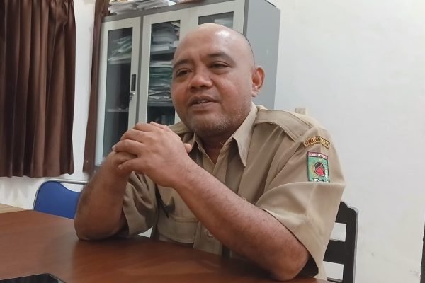 Kepala Bidang Bina Marga PUPR KLU, T.A Sahgiwan. (Foto. kicknewa.today/Anggi)