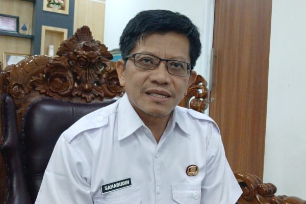 Sekda KLU, Sahabuddin. (Foto. kicknews.today/Anggi)