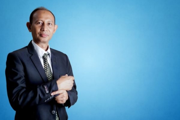 Chairman of Congress, Prof. Dr. dr. Hamsu Kadriyan, Sp.THT-KL(K), M.Kes Chairman of Congress, Prof. Dr. dr. Hamsu Kadriyan, Sp.THT-KL(K), M.Kes