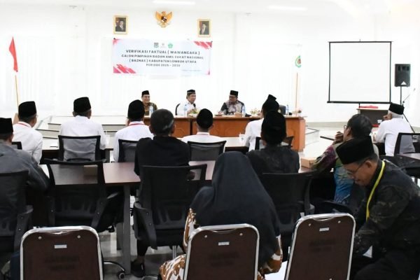 Wakil Bupati Lombok Utara bersama Ketua Baznas RI saat verifikasi faktual calon pimpinan Baznas KLU 2025 - 2030. (Foto. Kicknewa.today/Ist)
