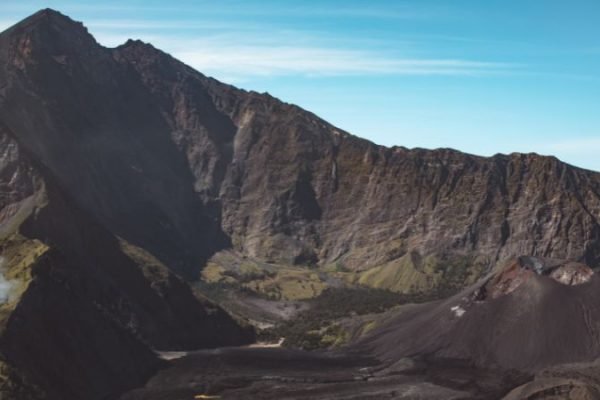 Gunung Baru Jari di Kawah Rinjani. Foto: Ist