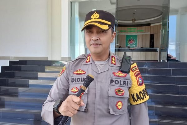 Kapolres Lombok Utara, AKBP Didik Putra Kuncoro. (Poto Anggi/kicknews.today)