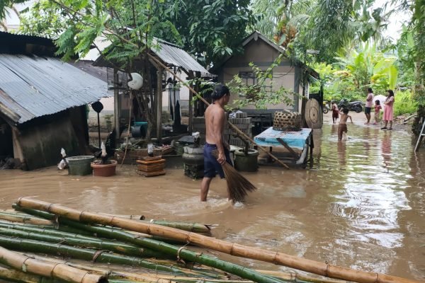 Salah satu rumah warga yang terdampak banjir di Pemenang Timur. (Poto kicknewa.today/Ist)