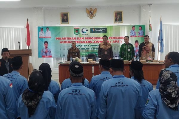Pengurus APA KLU Resmi Dilantik. (Foto. kicknews.today/Ist)