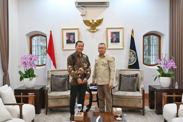 Gubernur NTB bertemu dengan Menhub RI (foto ist)