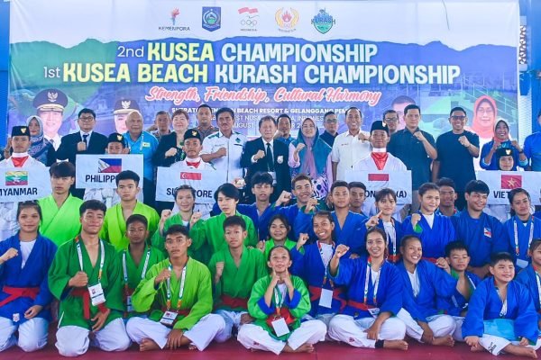 Pemprov NTB membuka secara resmi The 2nd KUSEA Championship dan The 1st KUSEA Beach Kurash Championship yang berlangsung di Gelanggang Pemuda, Mataram, Jumat (foto adpim)