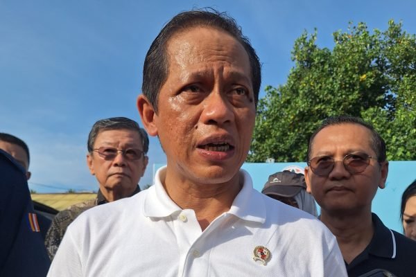 Menteri Lingkungan Hidup dan Kehutanan (LHK) sekaligus Kepala Badan Pengendalian Lingkungan Hidup (BPLH), Dr. Hanif Faisol Nurofiq. (Foto. kicknews.today/Anggi)