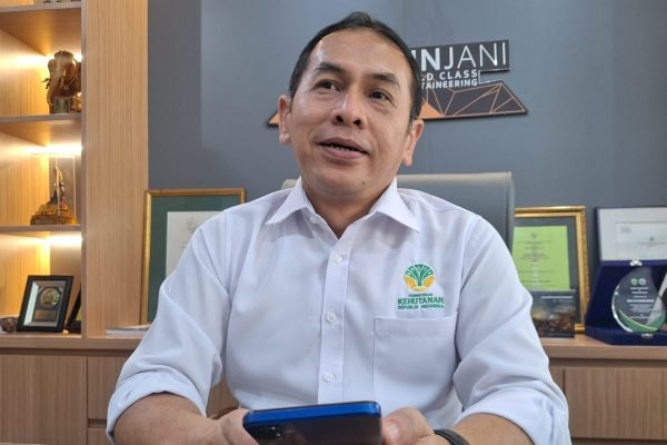 Kepala Balai TNGR, Budhy Kurniawan. (Foto. kicknews.today/Anggi)