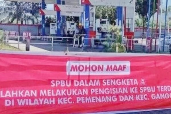 SPBU Tanjung yang ditutup oleh Pengadilan Negeri Mataram. (Foto. kicknews.today/Ist)