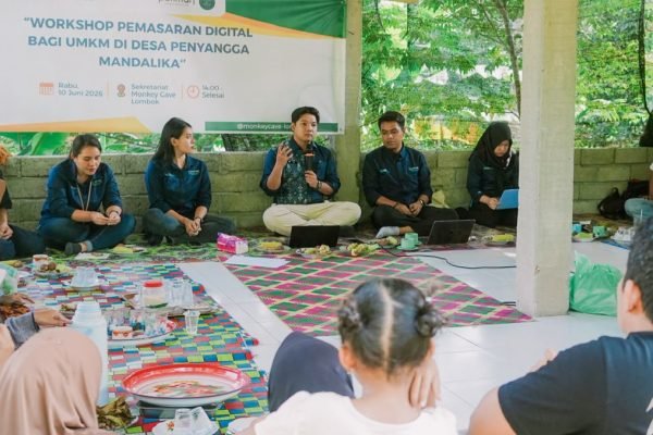 ITDC bersama Pullman Lombok Mandalika Beach Resort menggelar Workshop Pemasaran Digital bagi UMKM Desa Penyangga. (Foto. kicknews.today/Ist)