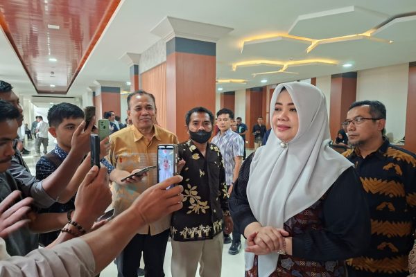 Wakil Gubernur NTB Hj Indah Damayanti Putri (poto kicknews.today/ist)