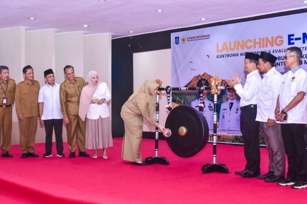 Pemerintah Provinsi NTB bersama Komisi Informasi (KI) Provinsi NTB resmi meluncurkan Elektronik Monitoring dan Evaluasi Keterbukaan Informasi Publik (e-Monev KIP) Tahun 2026 (poto kicknews.today/adpim)