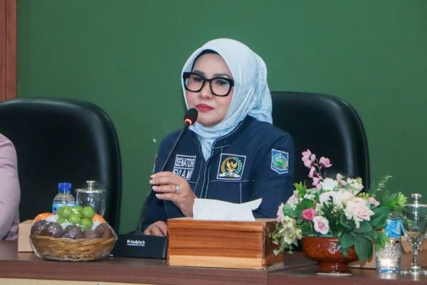 Anggota Komite IV DPD RI, Evi Apita Maya saat kunjungan kerja ke Lombok. (foto kicknews.today/adpim)