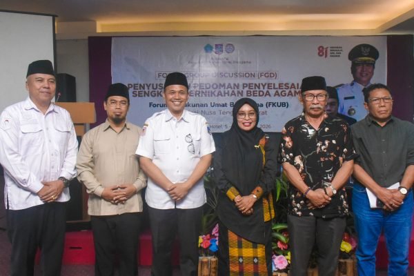 FGD penyusunan pedoman penyelesaian sengketa pernikahan beda agama oleh FKUB NTB di Hotel Lombok Plaza, Mataram. (foto kicknews.today/adpim)