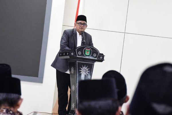 Wakil Bupati Lombok Utara, Kusmalahadi Syamsuri resmi melantik Dewan Hakim Musabaqah Tilawatil Qur’an (MTQ) ke-XII Tingkat Kabupaten Lombok Utara Tahun 2026.