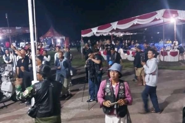 Tasyakuran komunitas Vespa Masbagik bersatu.