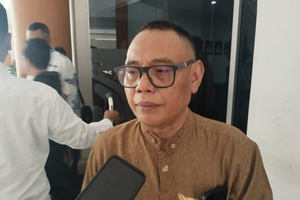 Asisten I Setda Provinsi NTB Fathurrahman (foto kicknews.today/wn)