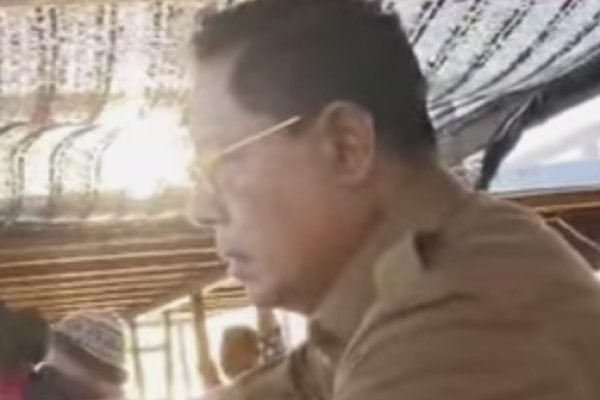 Bupati Lombok Timur, H, Haerul Warisin saat kunjungi wisata teluk Ekas