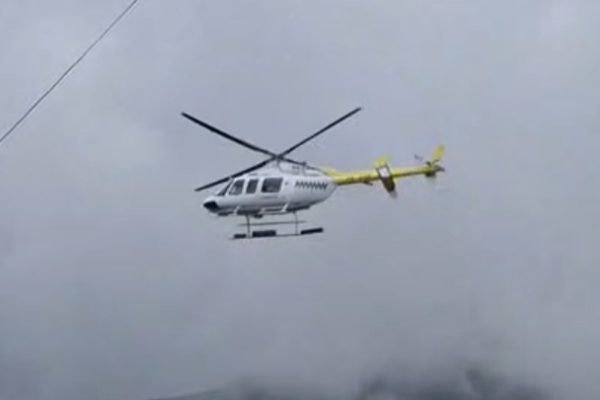 Helikopter yang diterbangkan mengevakuasi terjatuhnya pendaki asal Brazil.