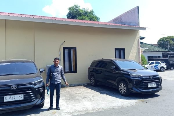 Kuasa Hukum Perusahaan Penyedia unit mobil, Hendrawan Saputra