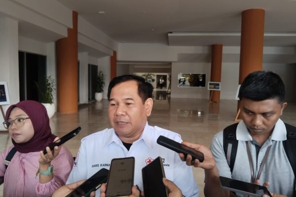 Ketua PMI Lombok Barat Haris Karnain. (foto kicknews.today/wn)
