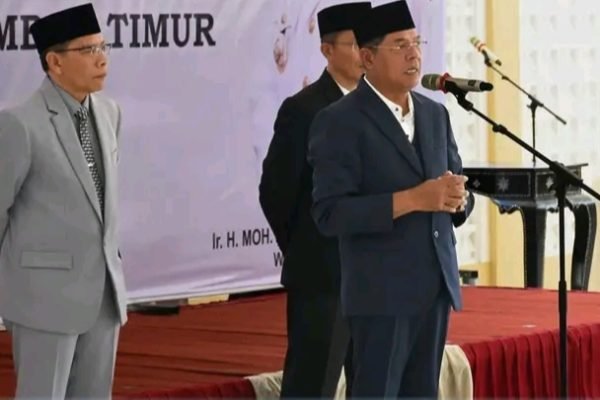Bupati Lombok Timur, H, Haerul Warisin dan Wakil Bupati Lombok Timur beserta Sekda, H.M Juaini Taofik, foto: dok Pemda Lotim